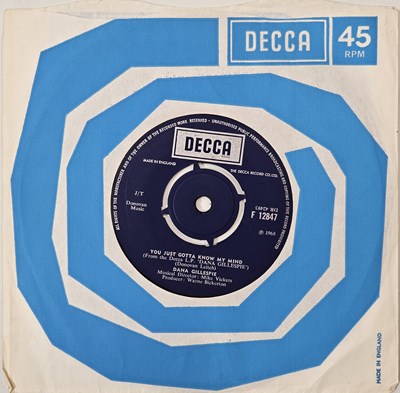 Lot 134 - DANA GILLESPIE - YOU JUST GOTTA KNOW MY MIND 7" (UK ORIGINAL - DECCA - F12847)