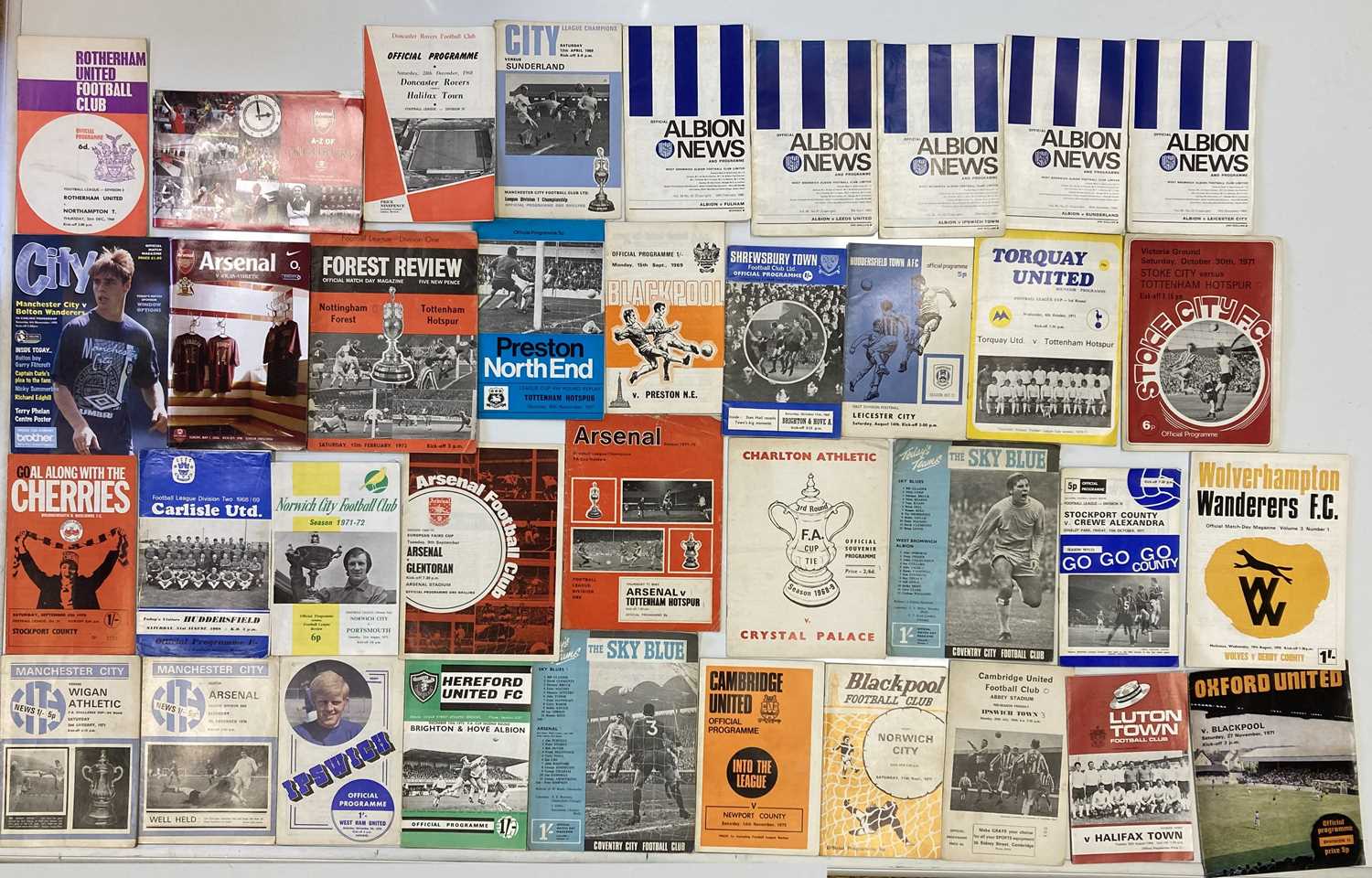 Lot 116 - ASSORTED FOOTBALL PROGRAMMES - MOSTLY
