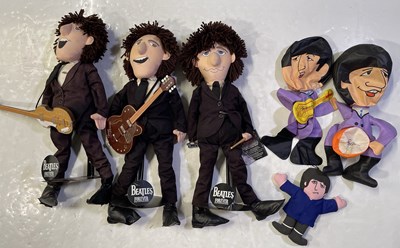 Lot 140 - THE BEATLES - COLLECTABLES AND DOLLS.