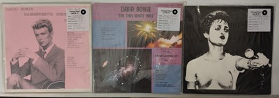 Lot 325 - DAVID BOWIE/ SIOUXSIE AND THE BANSHEES - PRIVATE LP RARITIES PACK