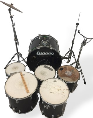 Lot 750 - DEEP PURPLE INTEREST - LUDWIG DRUM KIT OWNED, USED AND SIGNED BY IAN GILLAN.