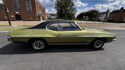 Lot 1 - PONTIAC FIREBIRD 1971 LEMANS T-37 FORMERLY OWNED BY CHRISSIE HYNDE - LOCATED IN VIRGINIA, USA