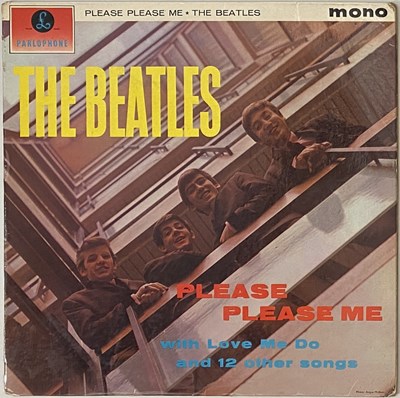 Lot 7 - THE BEATLES - PLEASE PLEASE ME LP (1ST UK BLACK AND GOLD - PMC 1202 - WELL PRESENTED EXAMPLE)