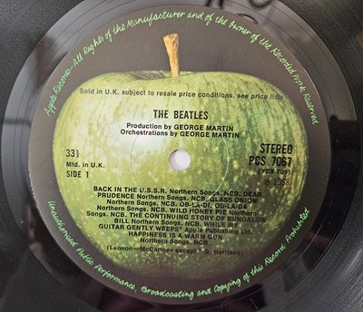 Lot 13 - THE BEATLES - WHITE ALBUM LP (ORIGINAL UK STEREO COPY - PCS 7067/8)