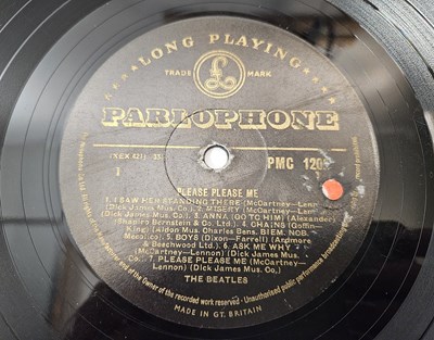 Lot 15 - THE BEATLES - PLEASE PLEASE ME LP (1ST UK BLACK AND GOLD - PMC 1202)