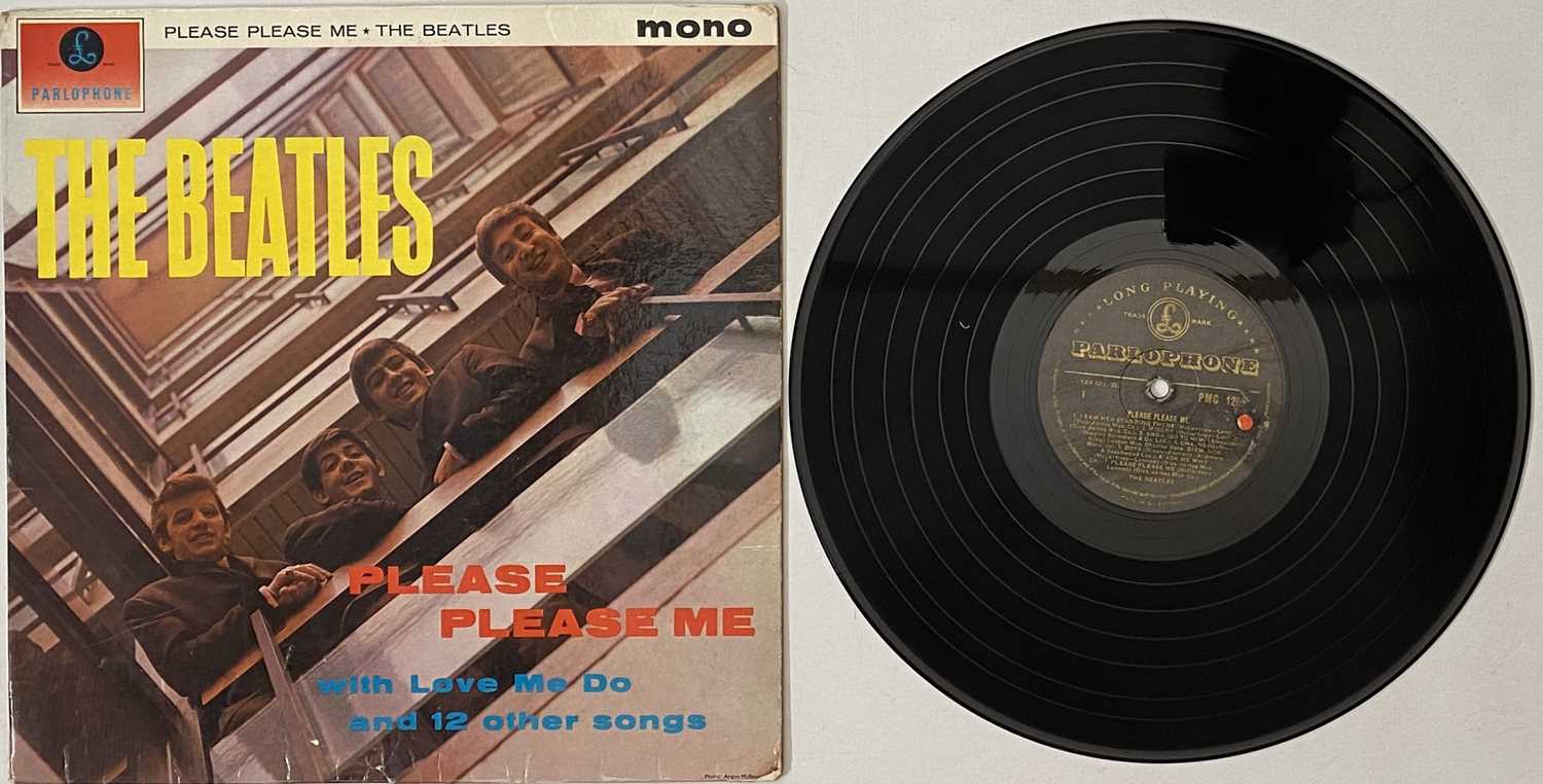 Lot 15 - THE BEATLES - PLEASE PLEASE ME LP (1ST UK BLACK AND GOLD - PMC 1202)