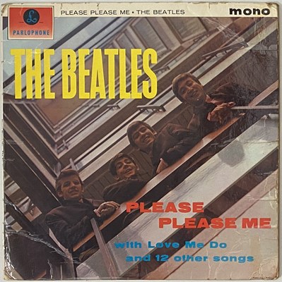 Lot 25 - THE BEATLES - PLEASE PLEASE ME LP (2ND UK BLACK & GOLD MONO COPY - PMC 1202)