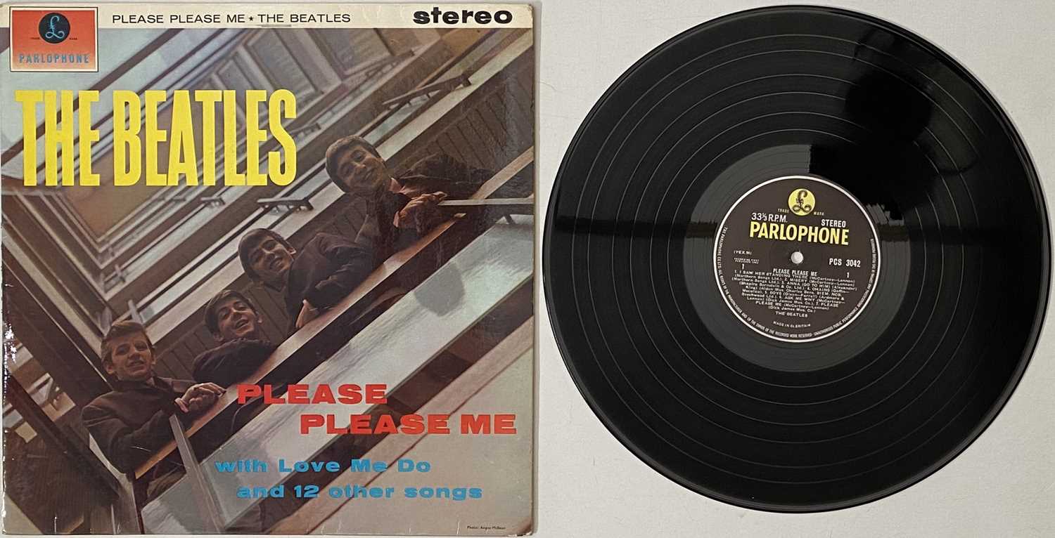 Lot 40 - THE BEATLES - PLEASE PLEASE ME LP (UK STEREO 5TH - PARLOPHONE - PCS 3042)