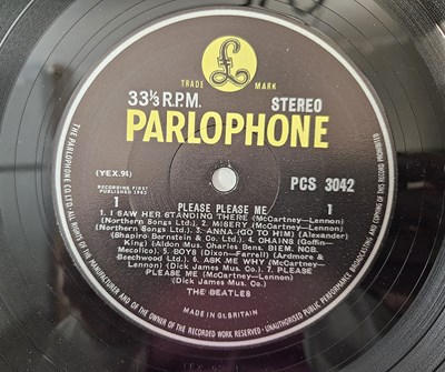 Lot 40 - THE BEATLES - PLEASE PLEASE ME LP (UK STEREO 5TH - PARLOPHONE - PCS 3042)