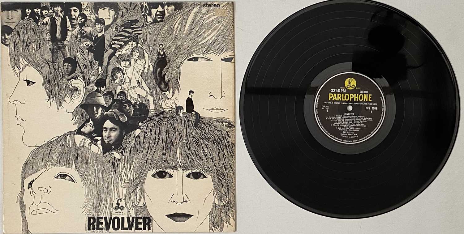 Lot 45 - THE BEATLES - REVOLVER LP (UK STEREO - PARLOPHONE - PCS 7009)