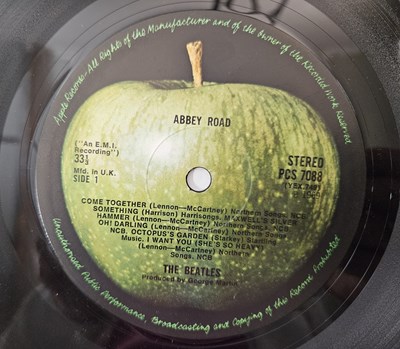 Lot 46 - THE BEATLES - ABBEY ROAD LP (UK STEREO - MISALIGNED APPLE SLEEVE - PCS 7088)