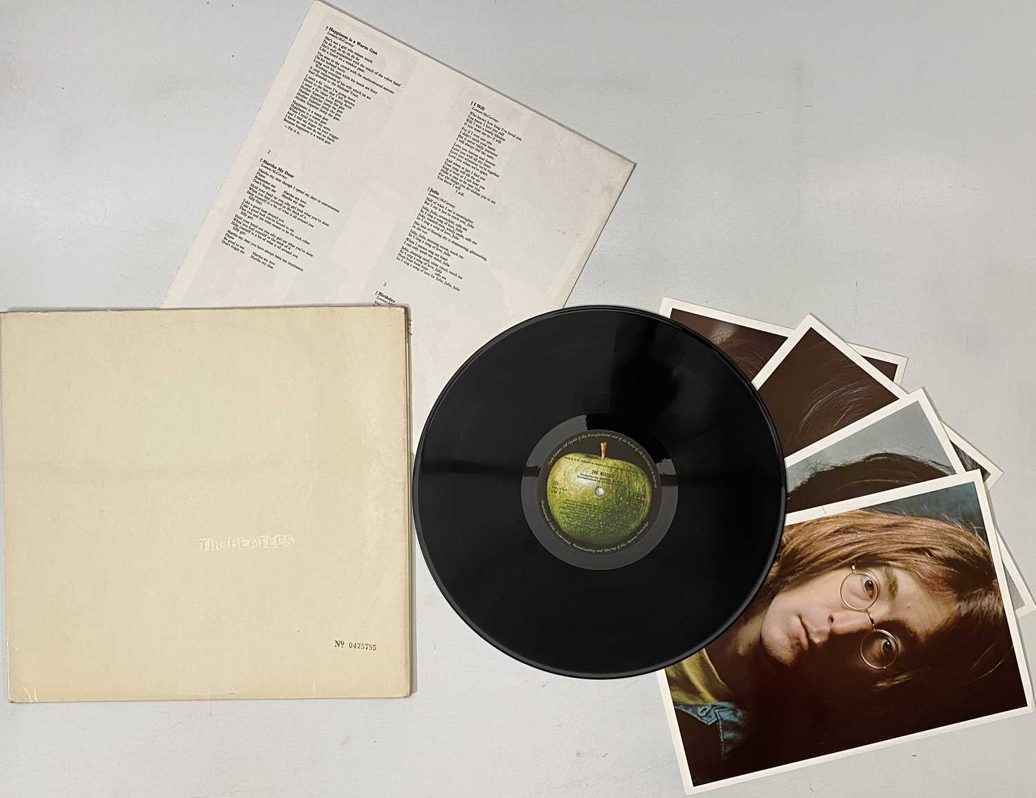 Lot 33 - THE BEATLES - WHITE ALBUM (EARLY UK STEREO COPY - PCS 7067/8 - Ex/Ex/Ex)