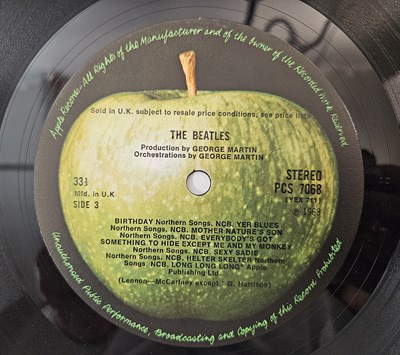 Lot 33 - THE BEATLES - WHITE ALBUM (EARLY UK STEREO COPY - PCS 7067/8 - Ex/Ex/Ex)