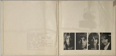 Lot 33 - THE BEATLES - WHITE ALBUM (EARLY UK STEREO COPY - PCS 7067/8 - Ex/Ex/Ex)