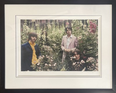 Lot 260 - THE BEATLES - TOM MURRAY SIGNED LIMITED EDITION 'MAD DAY OUT' PRINT.