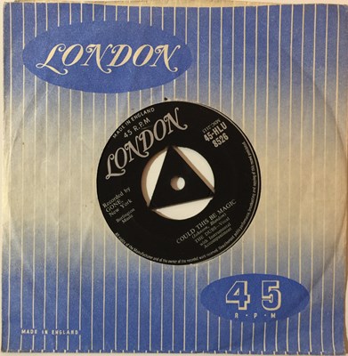 Lot 113 - THE DUBS - COULD THIS BE MAGIC C/W SUCH LOVIN' 7'' (ORIGINAL UK LONDON RELEASE - 45-HLU 8526)