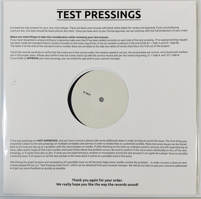 Lot 39 - CREAM - DISRAELI GEARS WHITE LABEL TEST PRESSING LP