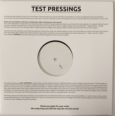 Lot 114 - ROBBIE WILLIAMS - I'VE BEEN EXPECTING YOU SIGNED WHITE LABEL TEST PRESSING LP