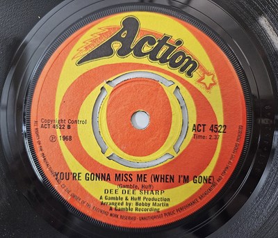 Lot 3 - DEE DEE SHARP - WHAT KIND OF LADY 7" (ACT 4522)