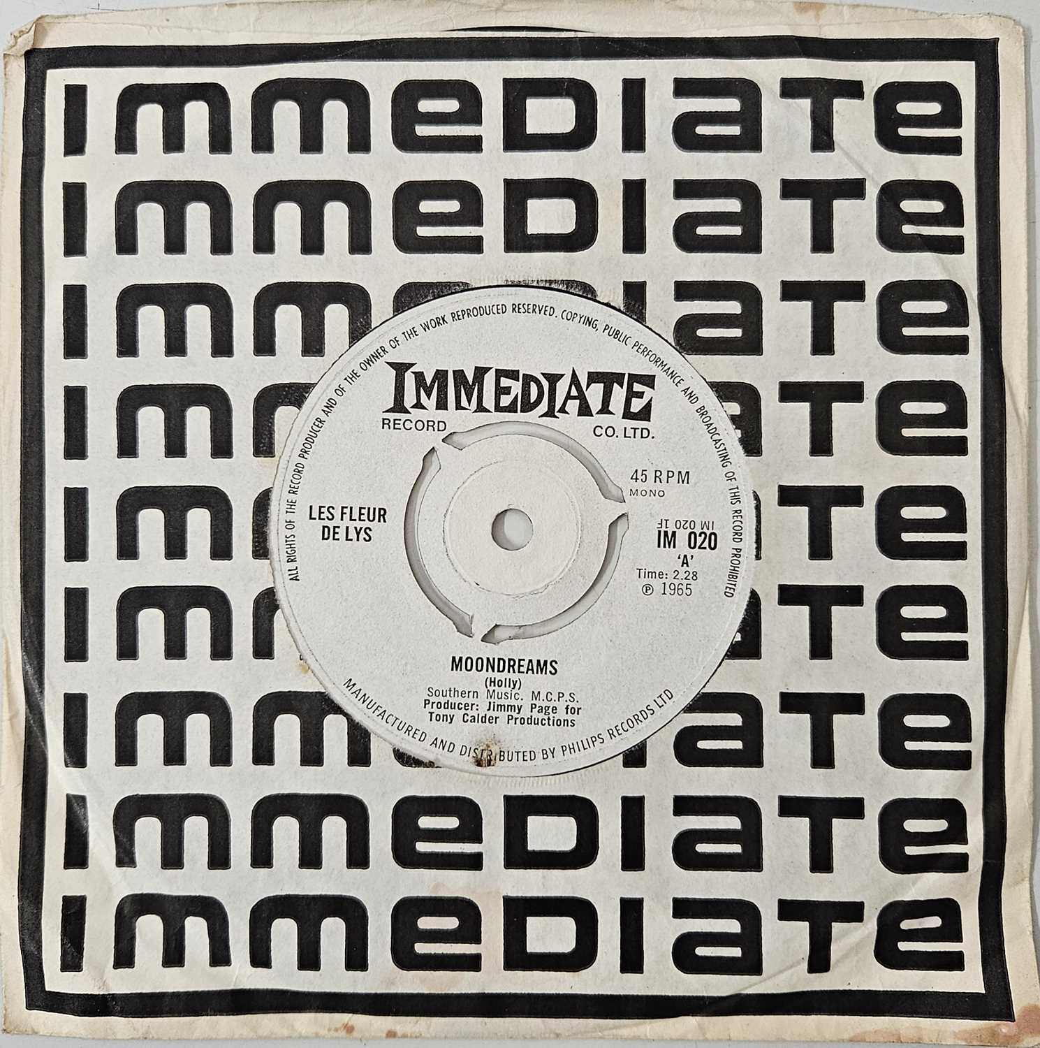Lot 21 - LES FLEUR DE LYS - MOONDREAMS 7" (IM 020 - ORIGINAL PRESSING)