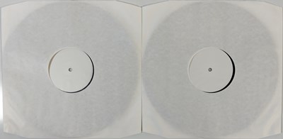 Lot 160 - GORILLAZ - PLASTIC BEACH 2XLP WHITE LABEL TEST PRESSING