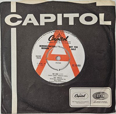 Lot 69 - THE THRILLS - NO ONE/ WHAT CAN GO WRONG 7" (UK DEMO - CAPITOL - CL 15469)