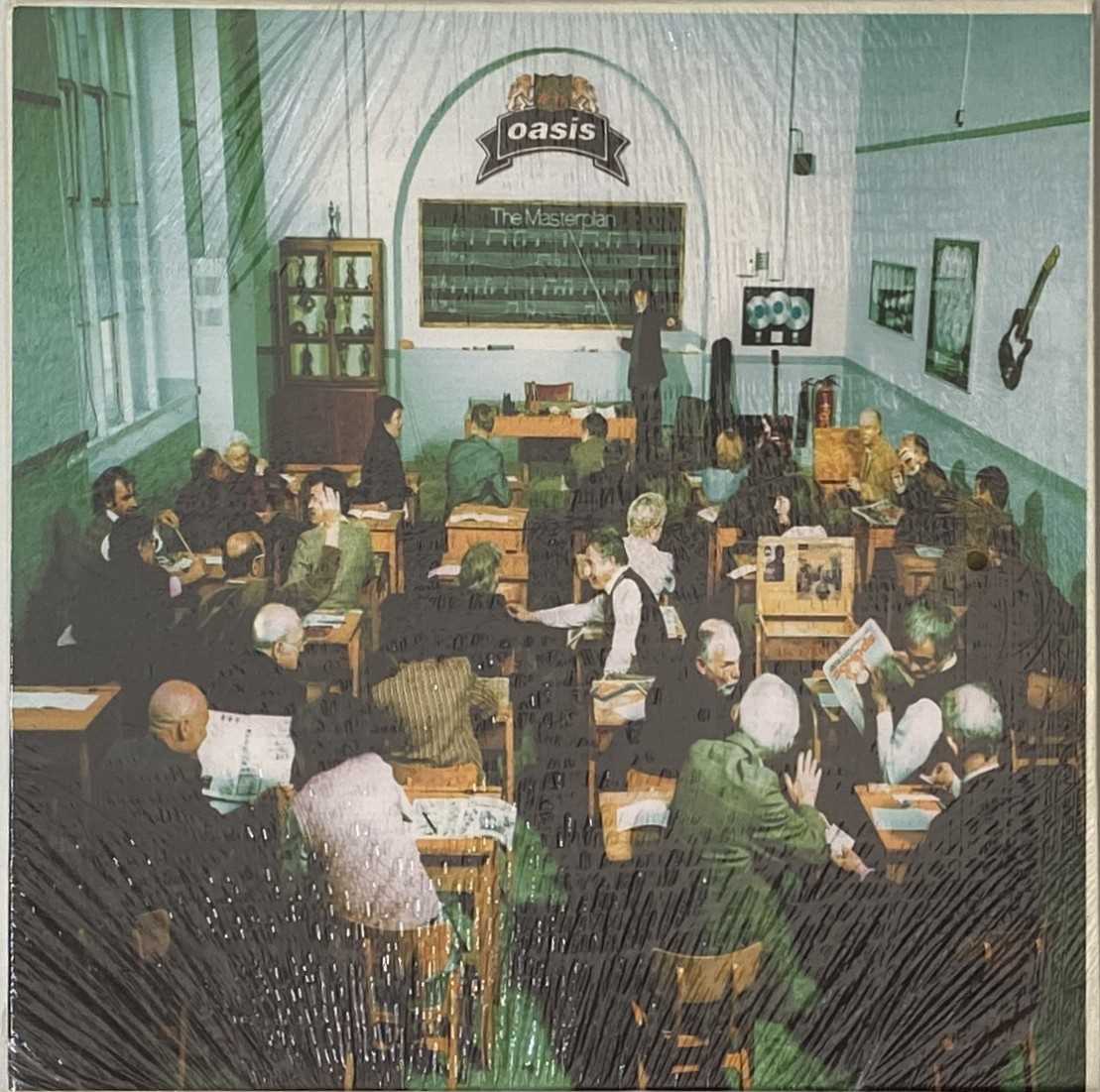 Lot 8 - OASIS - THE MASTERPLAN BOX SET (10" CRELX 241 - SEALED)