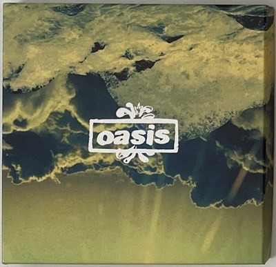 Lot 12 - OASIS - BOX SETS
