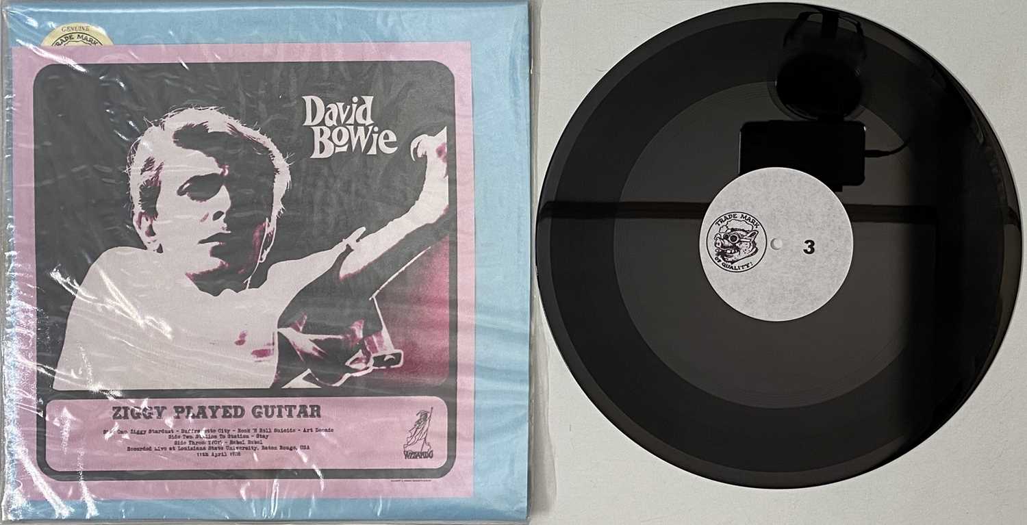 Lot 20 - DAVID BOWIE - ZIGGY PLAYED GUITAR ACETATE (TMOQ JAPAN)