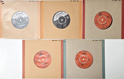Lot 143 - LOVE - 7" RARITIES PACK