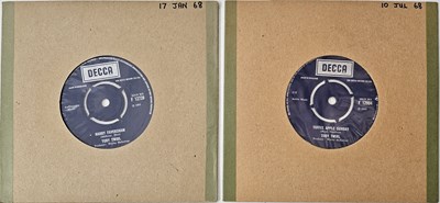 Lot 151 - TOBY TWIRL - 7" DECCA RARITIES PACK