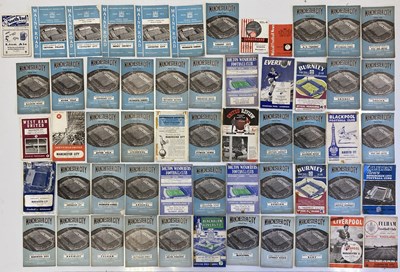 Lot 124 - MANCHESTER CITY HOME AND AWAY - 1950S TO 1960S FOOTBALL PROGRAMMES.