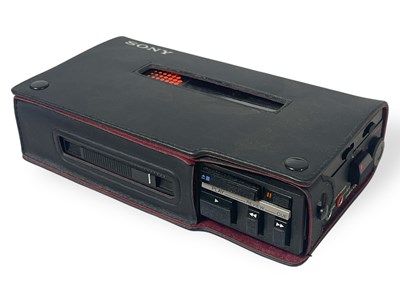 Lot 9 - SONY WALKMAN WM-D6C PORTABLE CASSETTE PLAYER.