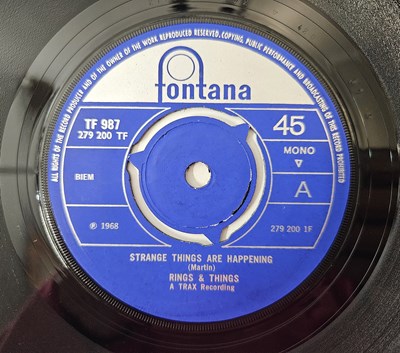 Lot 180 - RINGS & THINGS - STRANGE THINGS ARE HAPPENING 7" (ORIGINAL UK STOCK COPY - FONTANA TF 987)