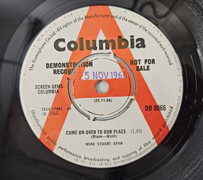 Lot 222 - MIKE STUART SPAN - COME ON OVER TO OUR PLACE 7" (UK COLUMBIA DEMO - DB 8066)