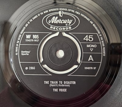 Lot 194 - THE VOICE - THE TRAIN TO DISASTER 7" (ORIGINAL UK THREE PRONG COPY - MERCURY MF 905 - EX+)