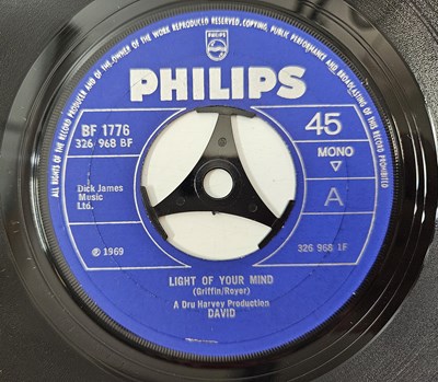 Lot 226 - DAVID - LIGHT OF YOUR MIND/ PLEASE MR POLICEMAN 7" (UK PHILIPS - BF 1776)