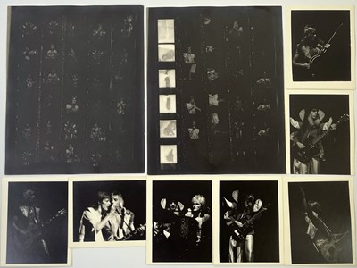 Lot 683 - DAVID BOWIE - RADIO CITY MUSIC HALL FEB 1973 - CONTACT SHEETS AND PRINTS.