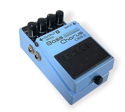 Lot 21 - BOSS BASS CHORUS EFFECT PEDAL.