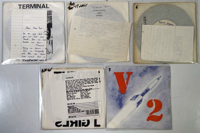 Lot 85 - PUNK / NEW WAVE - 7" PACK