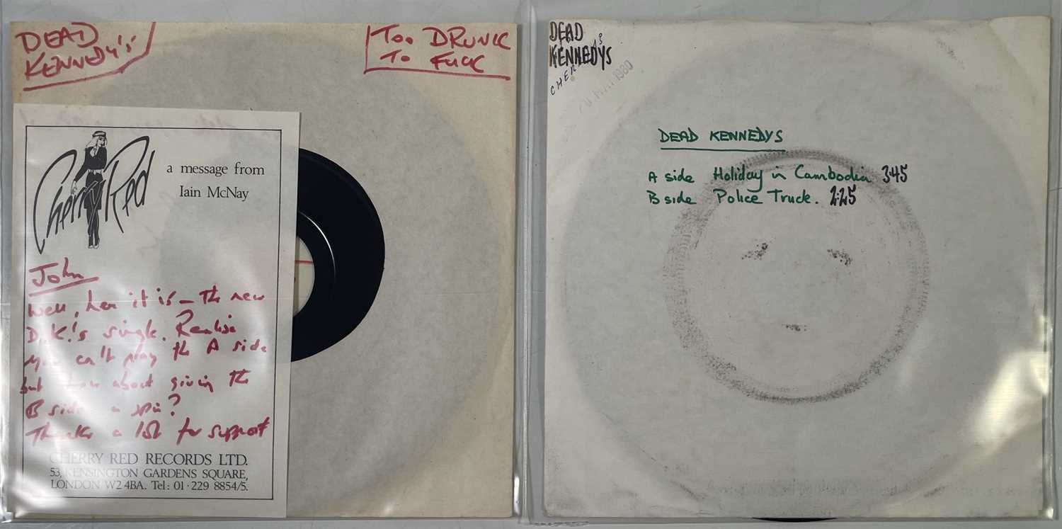 Lot 37 - DEAD KENNEDYS - TOO DRUNK.../HOLIDAY IN CAMBODIA 7" (ORIGINAL UK TEST PRESSINGS)