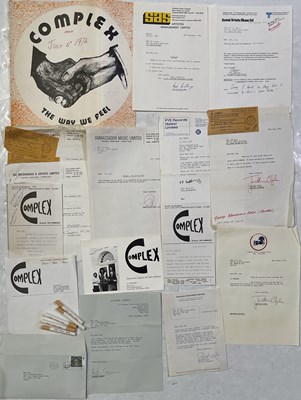 Lot 736 - BRITISH PSYCH - COMPLEX (DEROY/THE WAY WE FEEL ETC) - REJECTION LETTERS FOR MATERIAL INC FROM DARK HORSE.