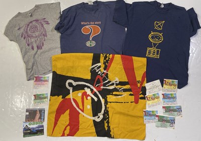 Lot 456 - OASIS / U2 - VINTAGE 1995 'WHAT'S THE STORY' T-SHIRT AND TICKET STUB COLLECTION.