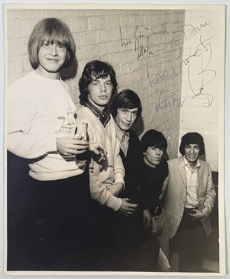 Lot 540 - THE ROLLING STONES - PRINT SIGNED BY MICK JAGGER / CHARLIE WATTS / BILL WYMAN.