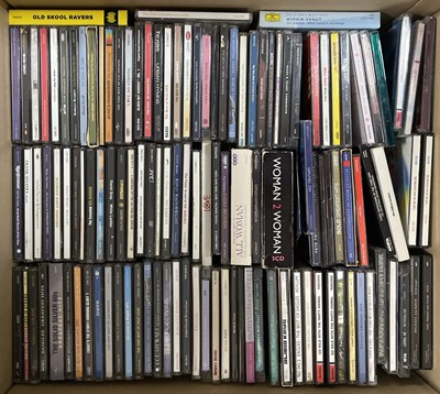 Lot 30 - 2500+ CDS - ROCK / POP / DANCE AND MORE.