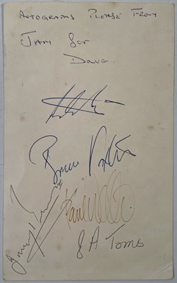 Lot 422 - THE JAM - FULLY SIGNED CARD.