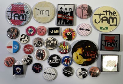 Lot 569 - THE JAM - ORIGINAL PIN BADGE COLLECTION.