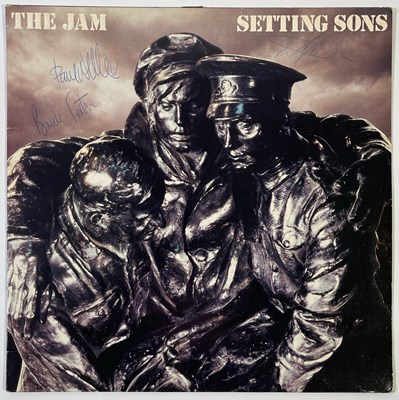 Lot 576 - THE JAM - FULLY SIGNED COPY OF 'SETTING SONS' LP.