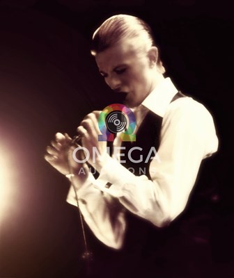 Lot 690 - DAVID BOWIE - ORIGINAL CONCERT NEGATIVES FROM STOCKHOLM, 1976 WITH COPYRIGHT AND LARGE QUANTITY OF PRINTS.