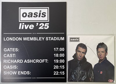 Lot 459 - OASIS - NOEL GALLAGHER SIGNED PROGRAMME AND '25 TOUR SET TIMES BOARD.